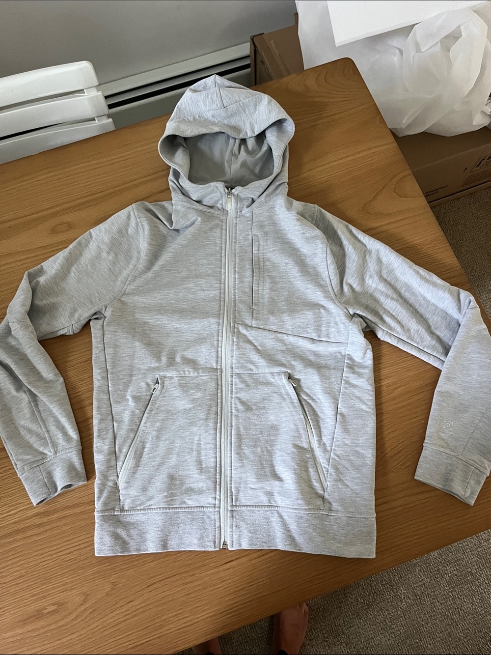 Lululemon Light Gray Men's Hooded Zip Jacket small